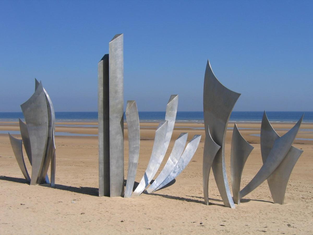 Studio Vargas Avec Jardin - Omaha Beach โคลวิลล์-ซัวร์-แมร์ ภายนอก รูปภาพ