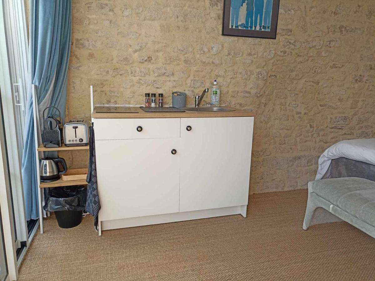 Studio Vargas Avec Jardin - Omaha Beach โคลวิลล์-ซัวร์-แมร์ ภายนอก รูปภาพ