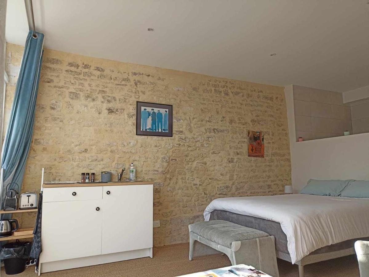 Studio Vargas Avec Jardin - Omaha Beach โคลวิลล์-ซัวร์-แมร์ ภายนอก รูปภาพ